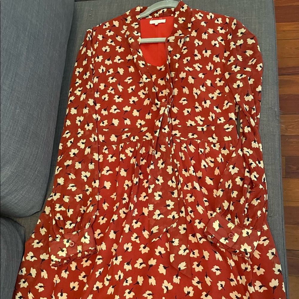 Adorable Fall Floral Dress Medium